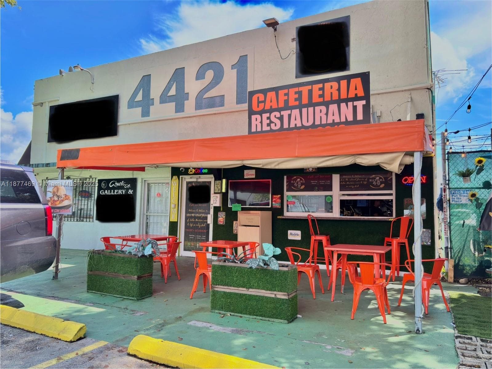 Profitable Cafeteria and Bar with Exceptionally Low Rent