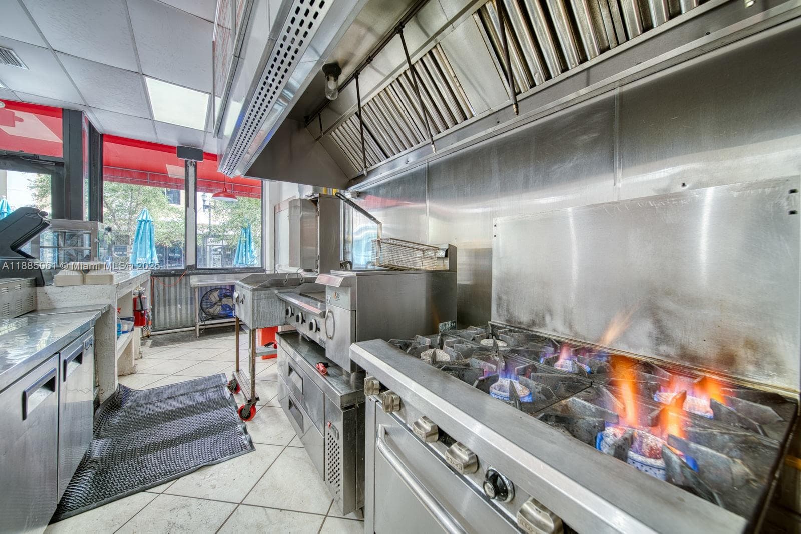 Thriving Miami Restaurant with Turnkey Operations