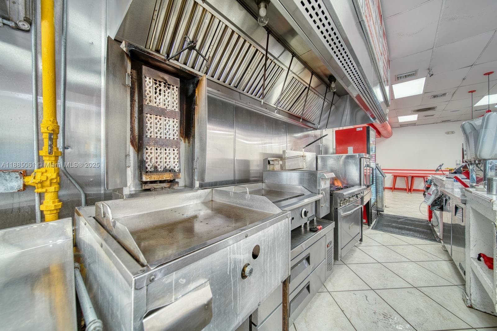 Thriving Miami Restaurant with Turnkey Operations