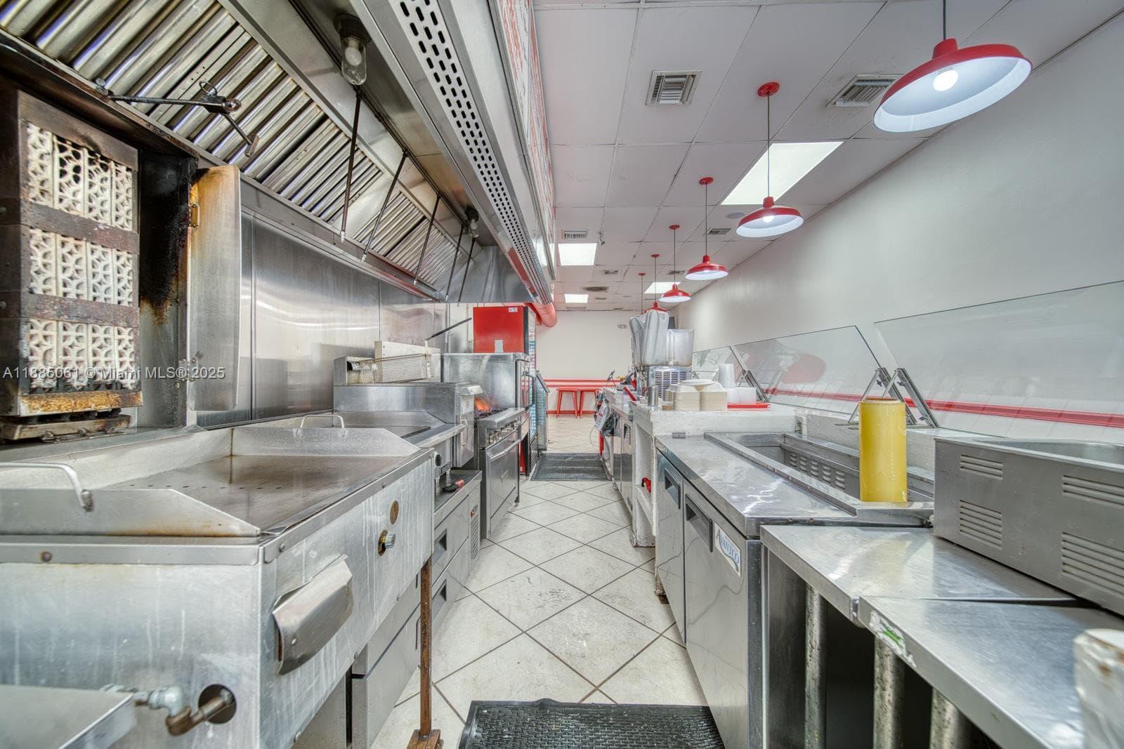 Thriving Miami Restaurant with Turnkey Operations