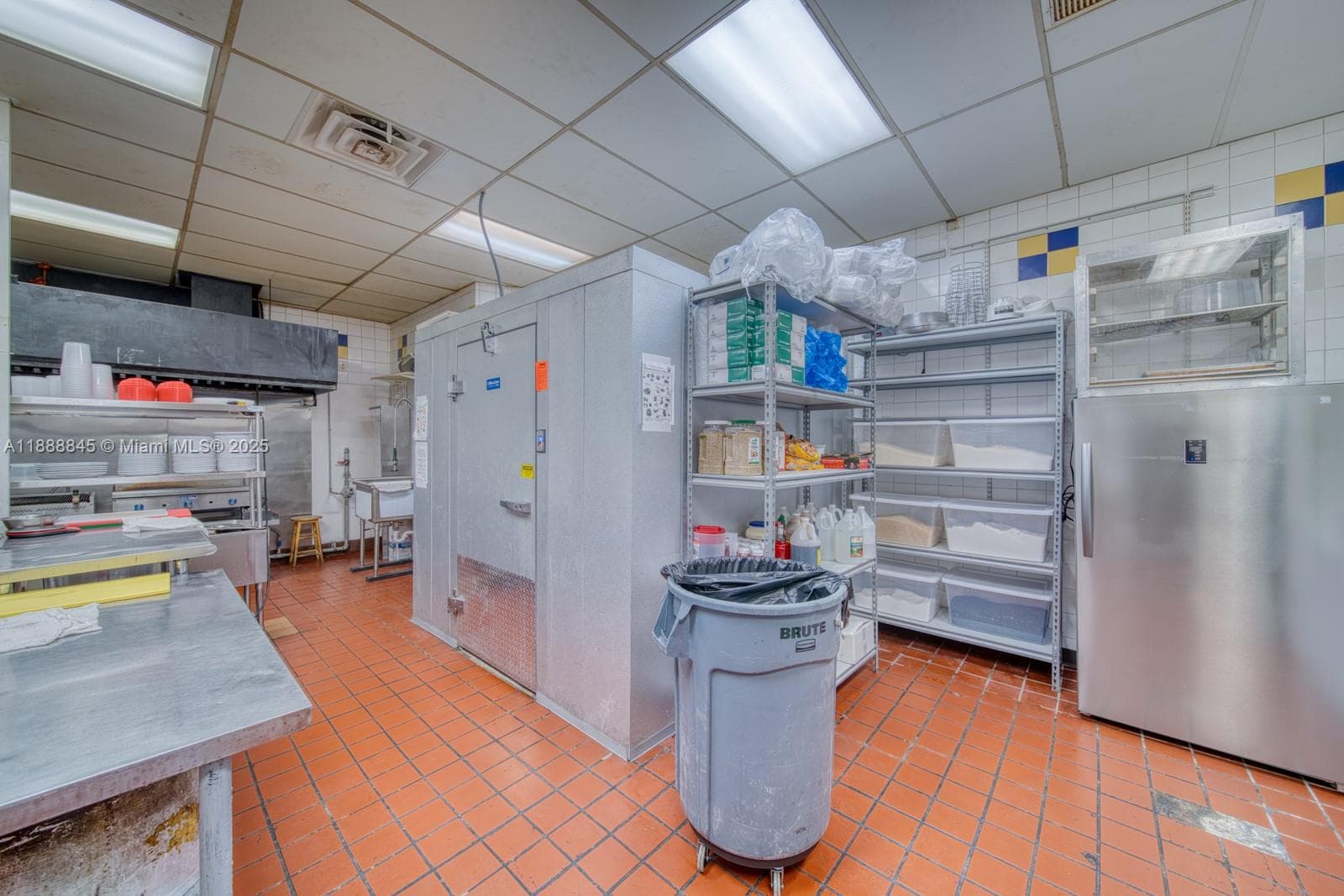 Turnkey Restaurant and Bar with a Large Local Customer Base