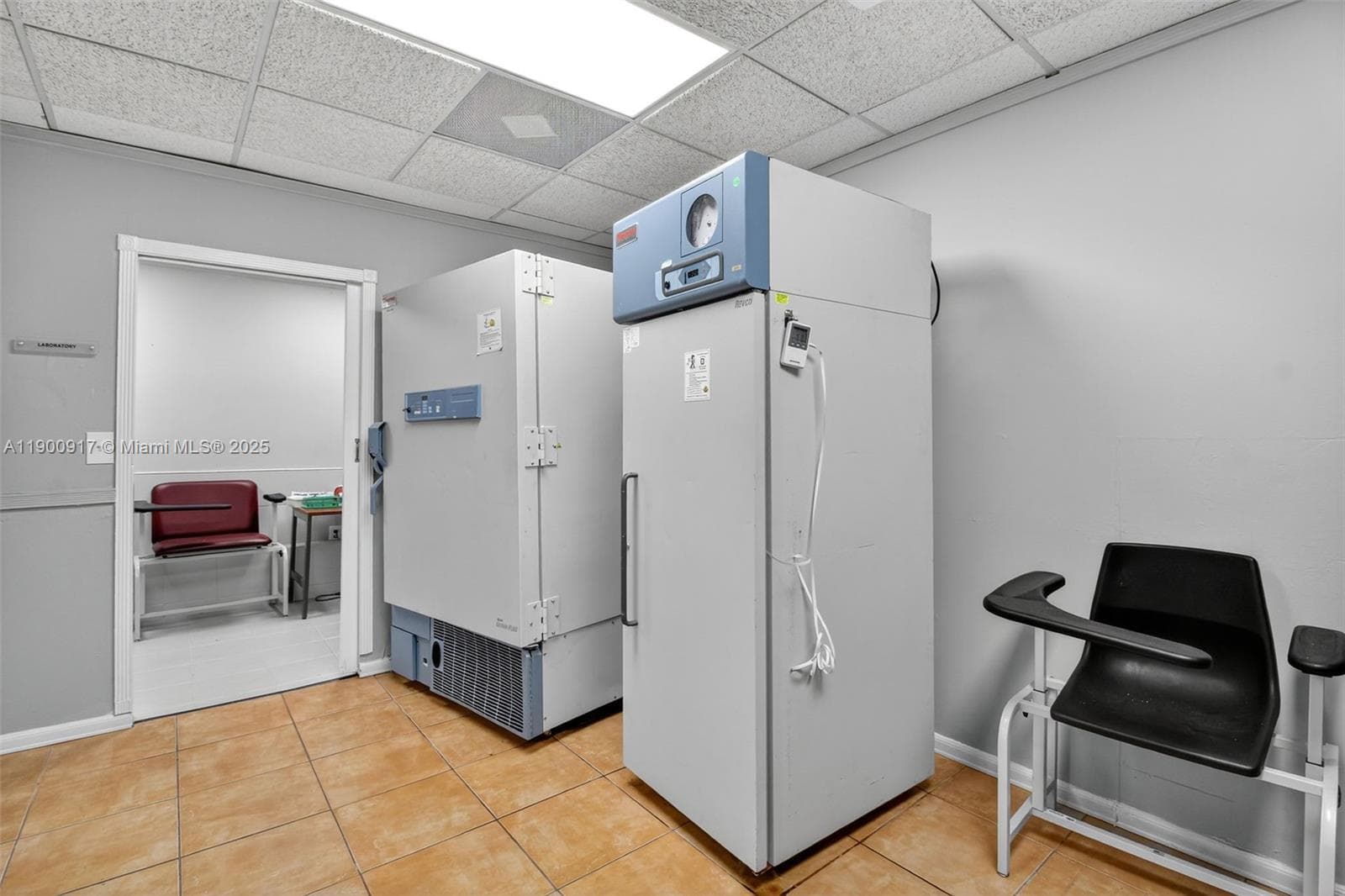 Turnkey Medical Research Center with State of the Art Lab