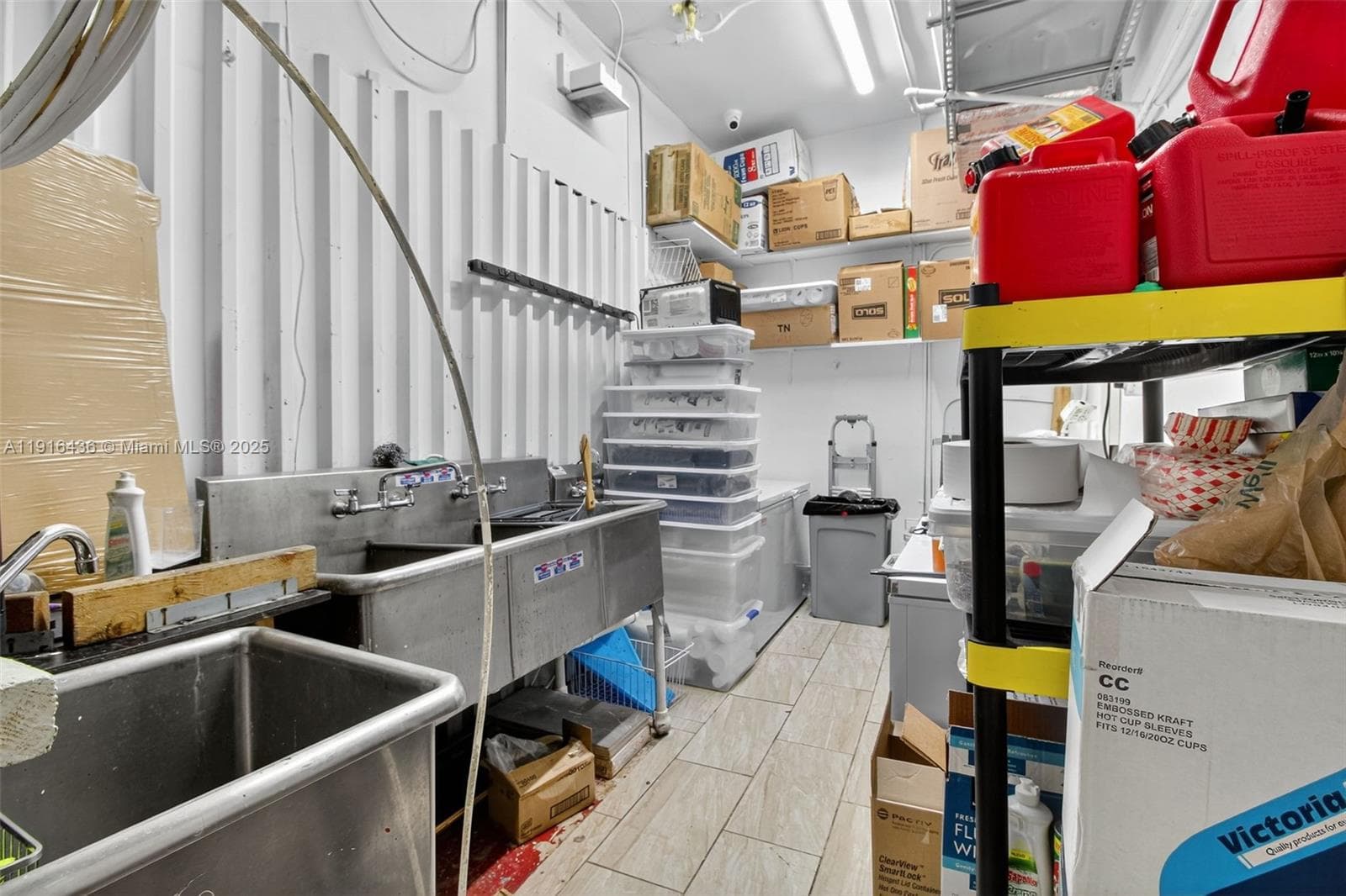 Established Convenience Store with Diverse Product Offerings