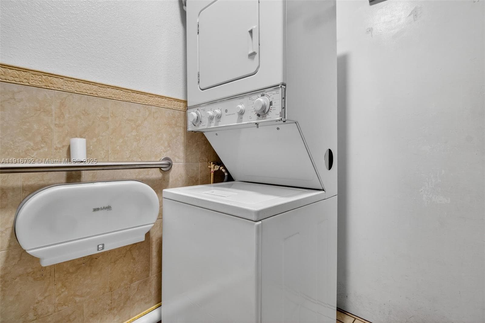 Turnkey Hair Salon with Loyal Clientele