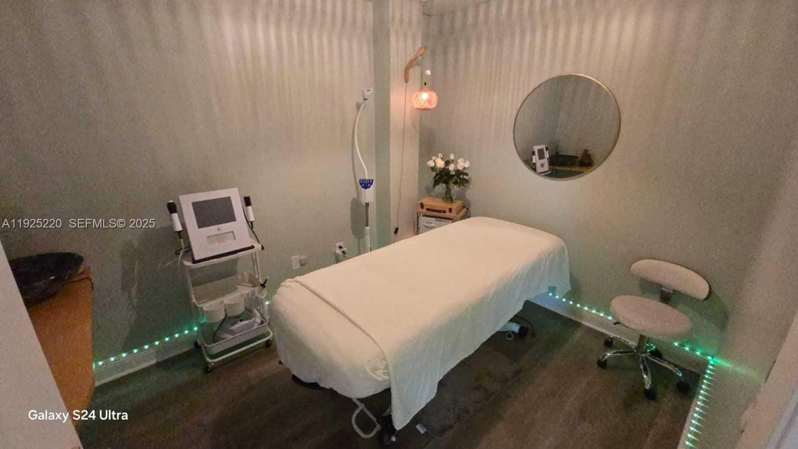 Profitable Turnkey Spa with Loyal Clientele