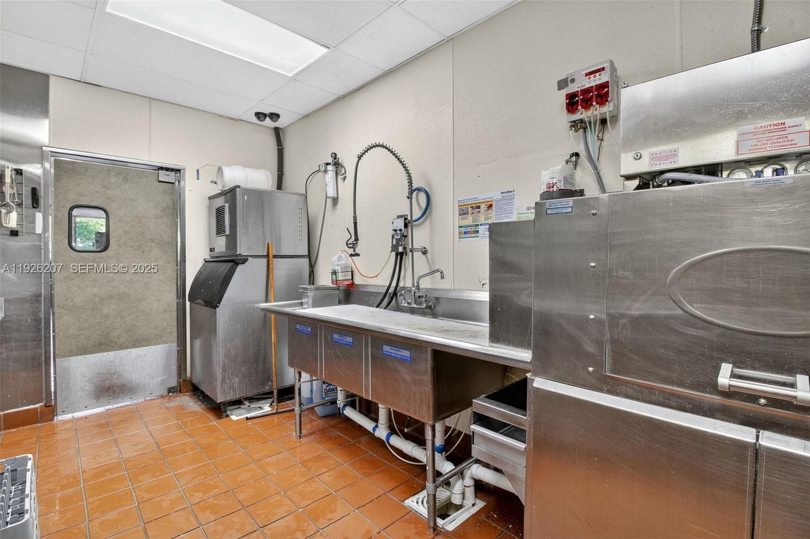 Turnkey Miami Restaurant with Prime Location and Lease Stability