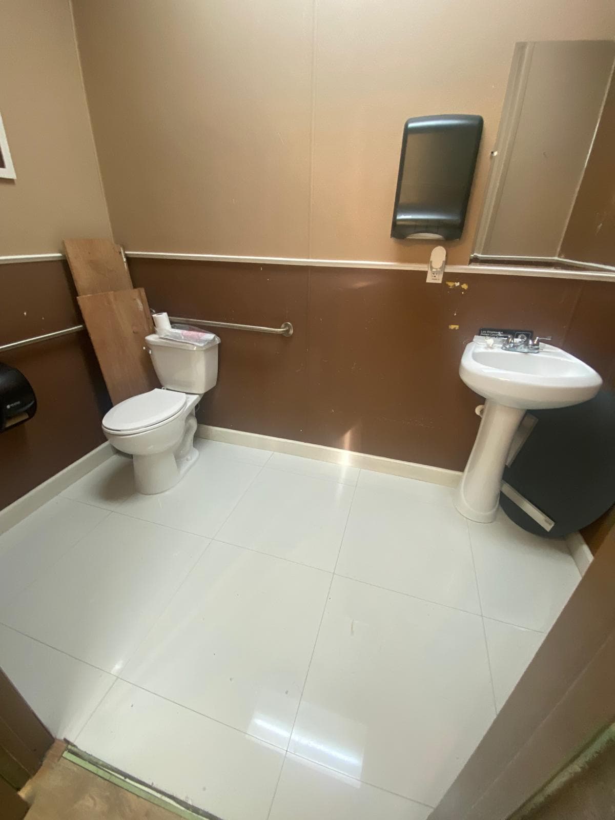 Turnkey Ghost Kitchen Commissary with Flexible Subleasing Options