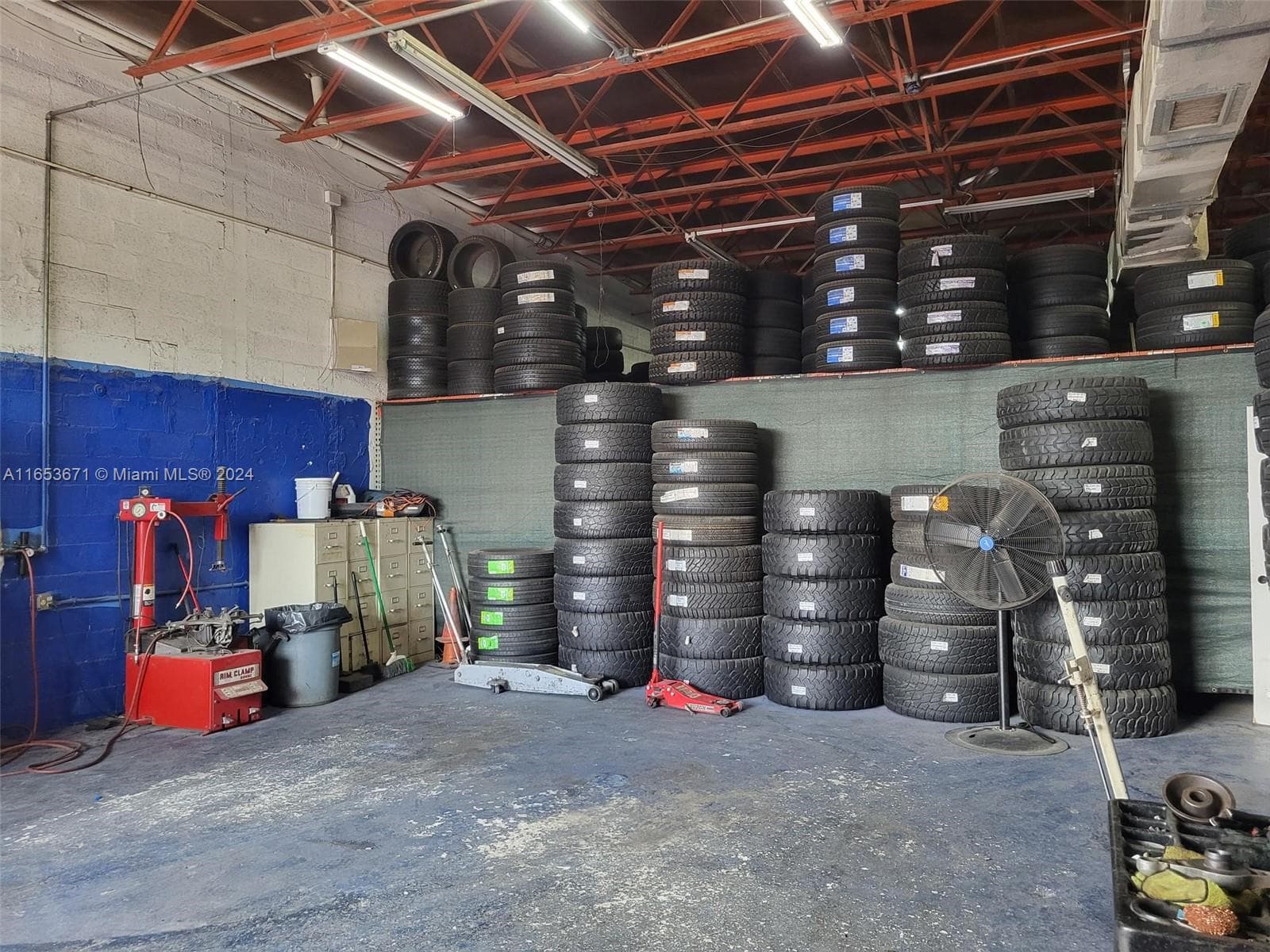 Established Auto Repair Business with Loyal Customer Base