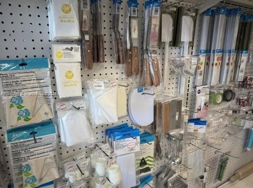 Established Bakery and Pastry Supply Retailer with Loyal Clientele