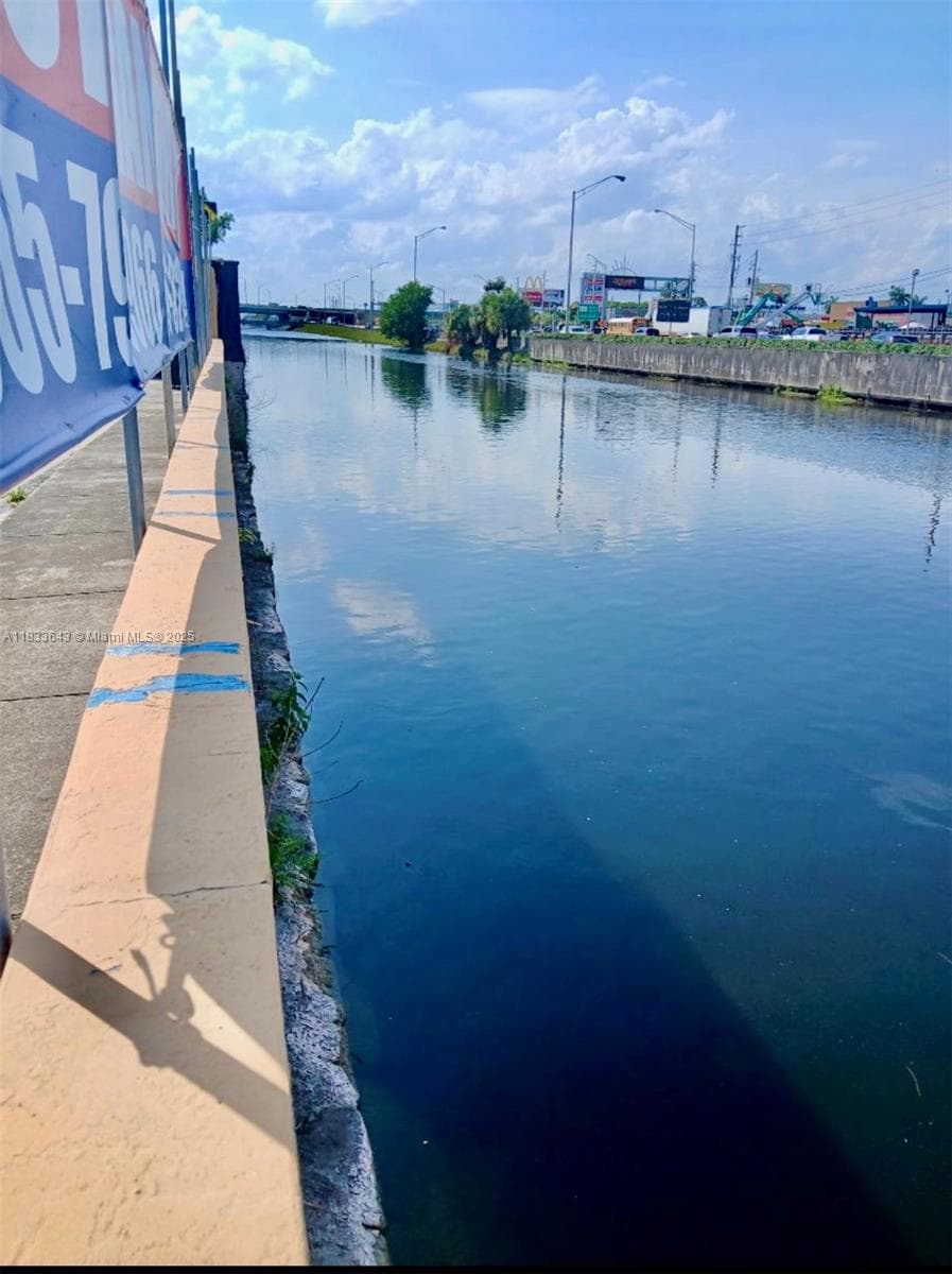 Turnkey Cafeteria with Updated Infrastructure
