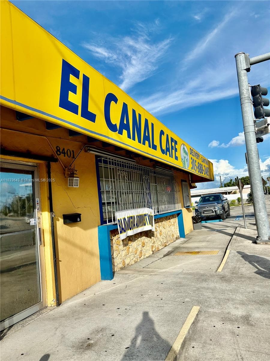 Turnkey Cafeteria with Updated Infrastructure