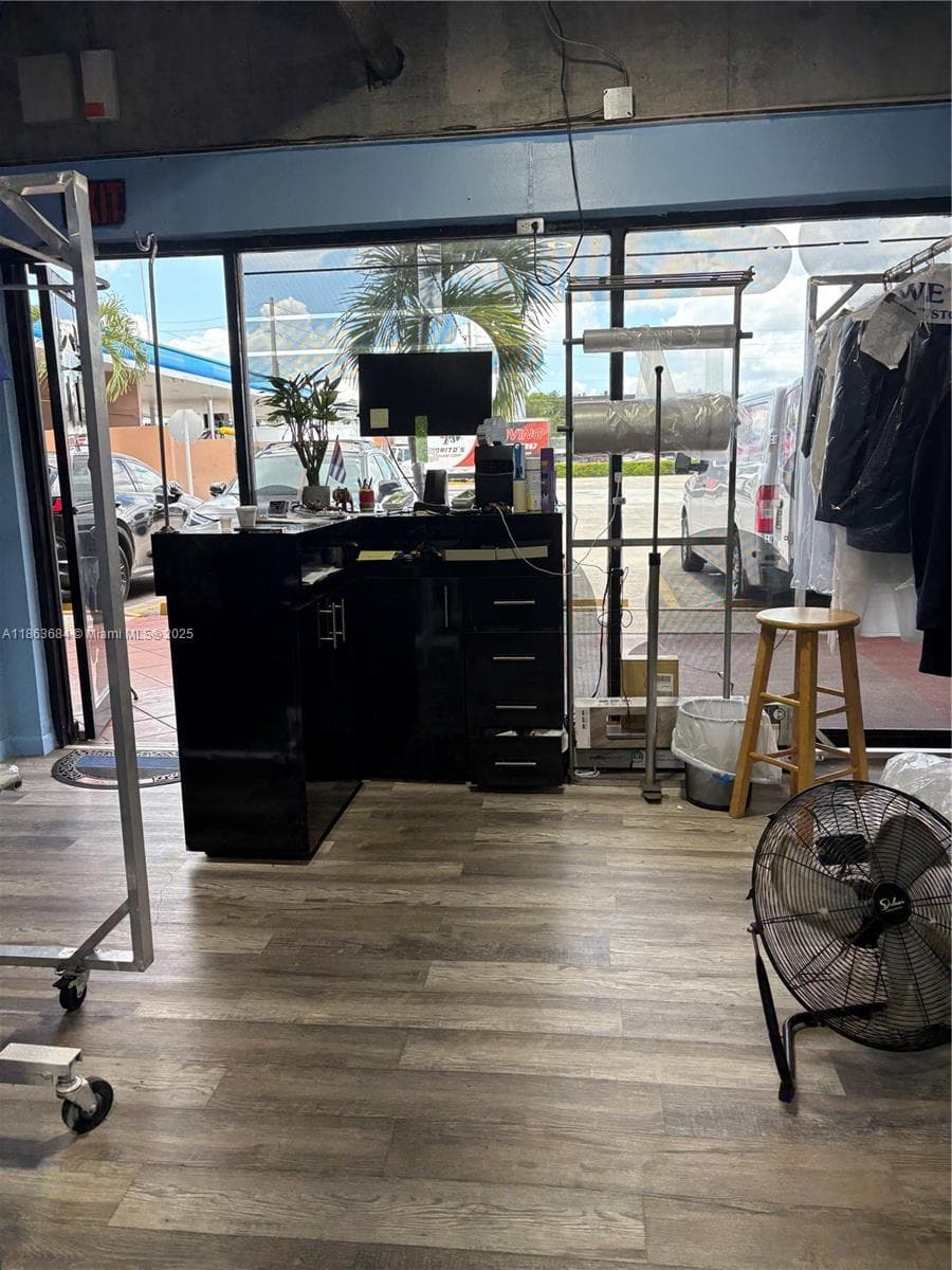 Established Dry Cleaner with Loyal Client Base