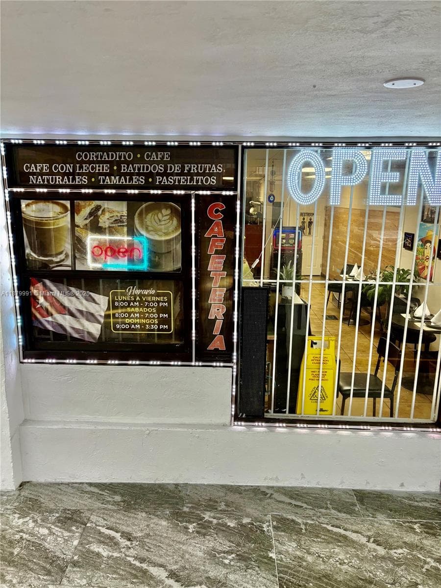 Established Cafe with a Loyal Customer Base