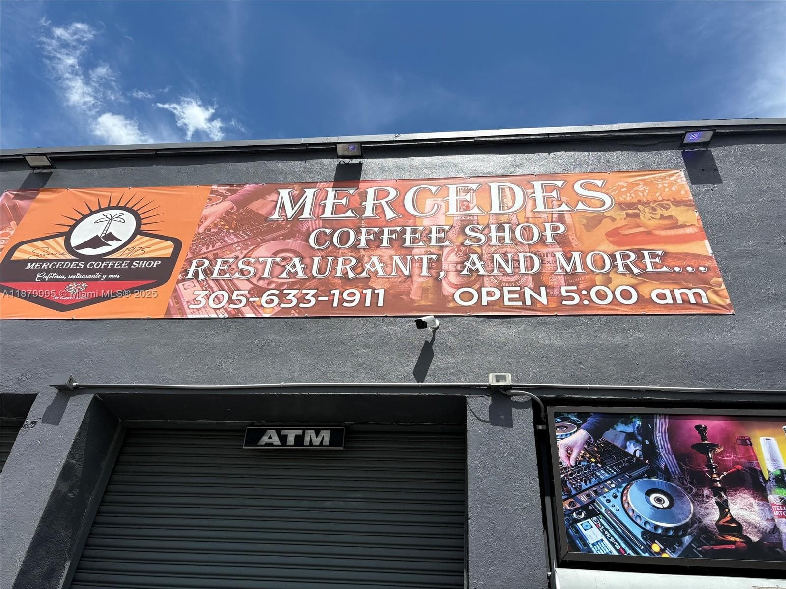 Established Miami Bar with Live Entertainment