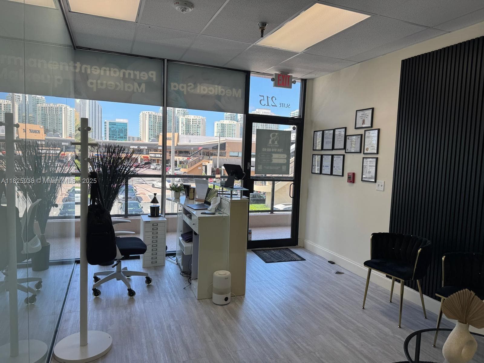 Premier Turnkey Commercial Space with High Visibility