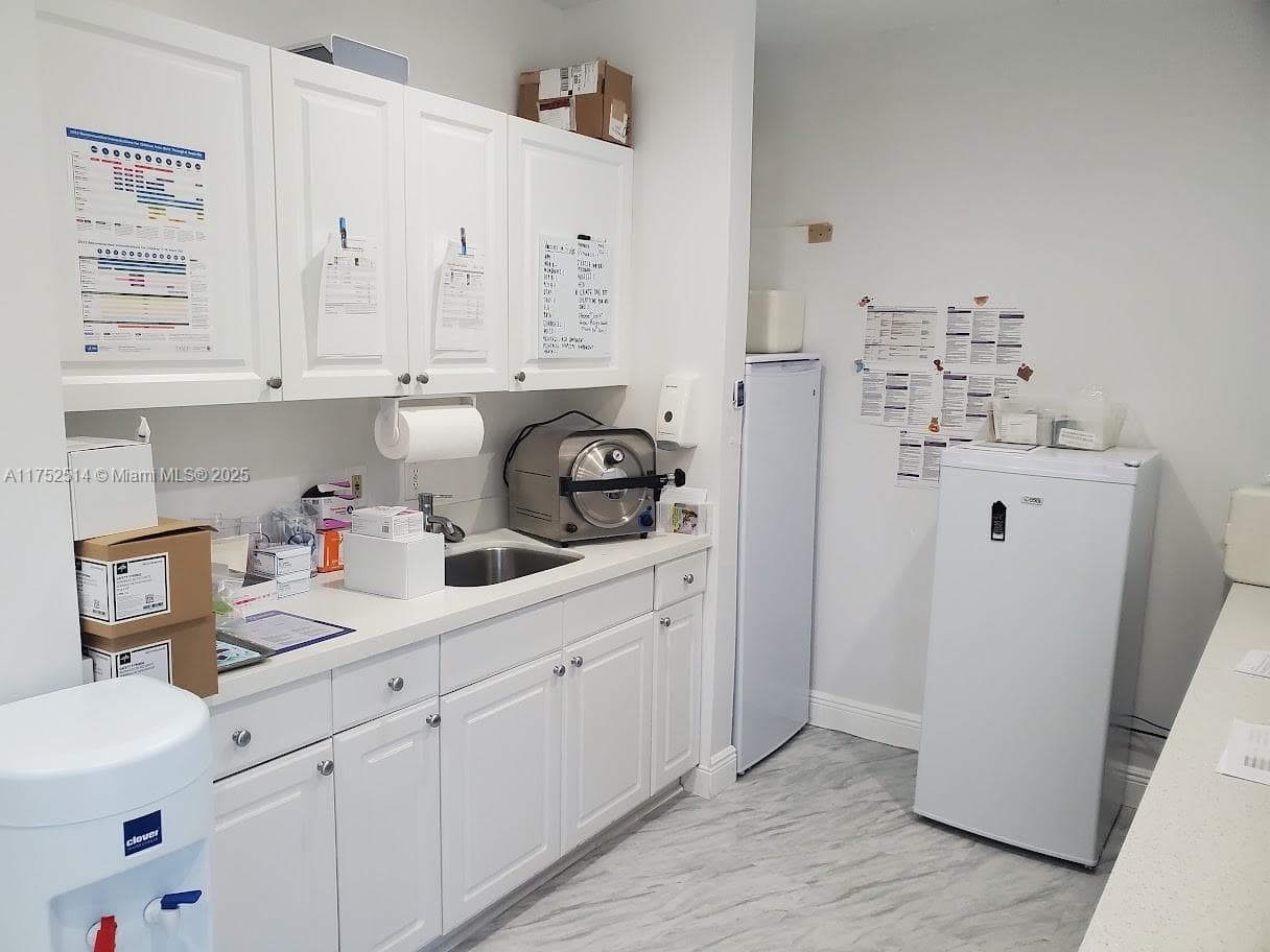 Turnkey Pediatric Practice with State of the Art Equipment