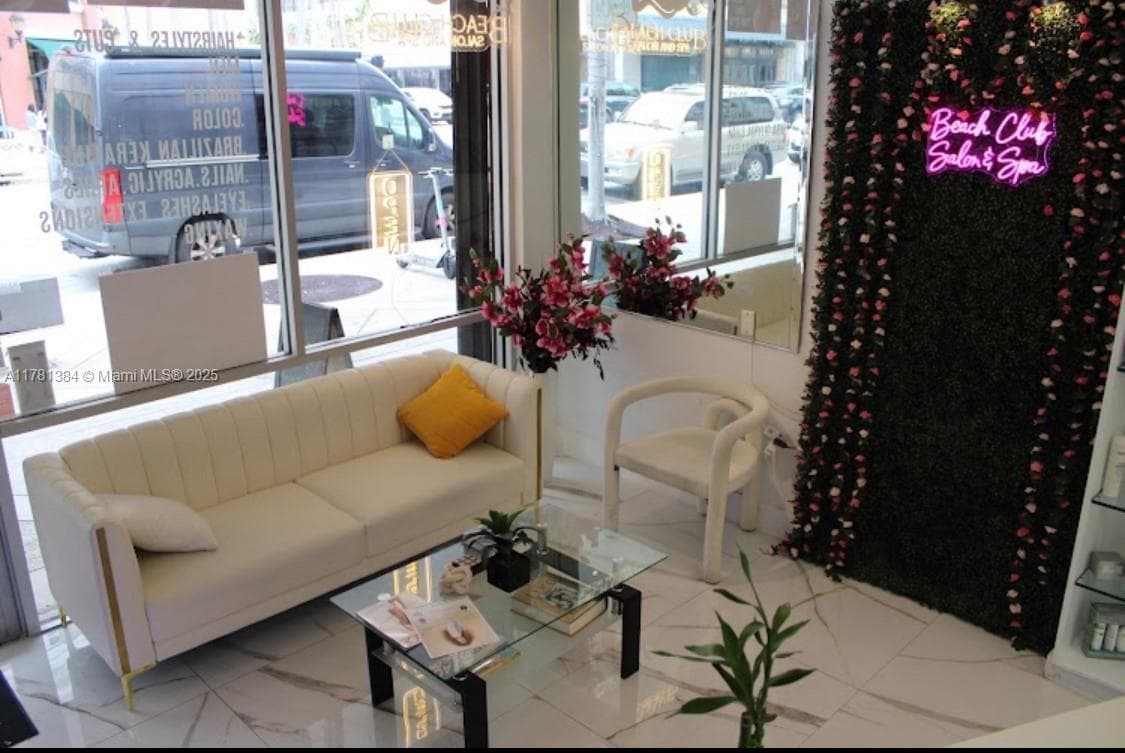 Established Day Spa with Loyal Customer Base