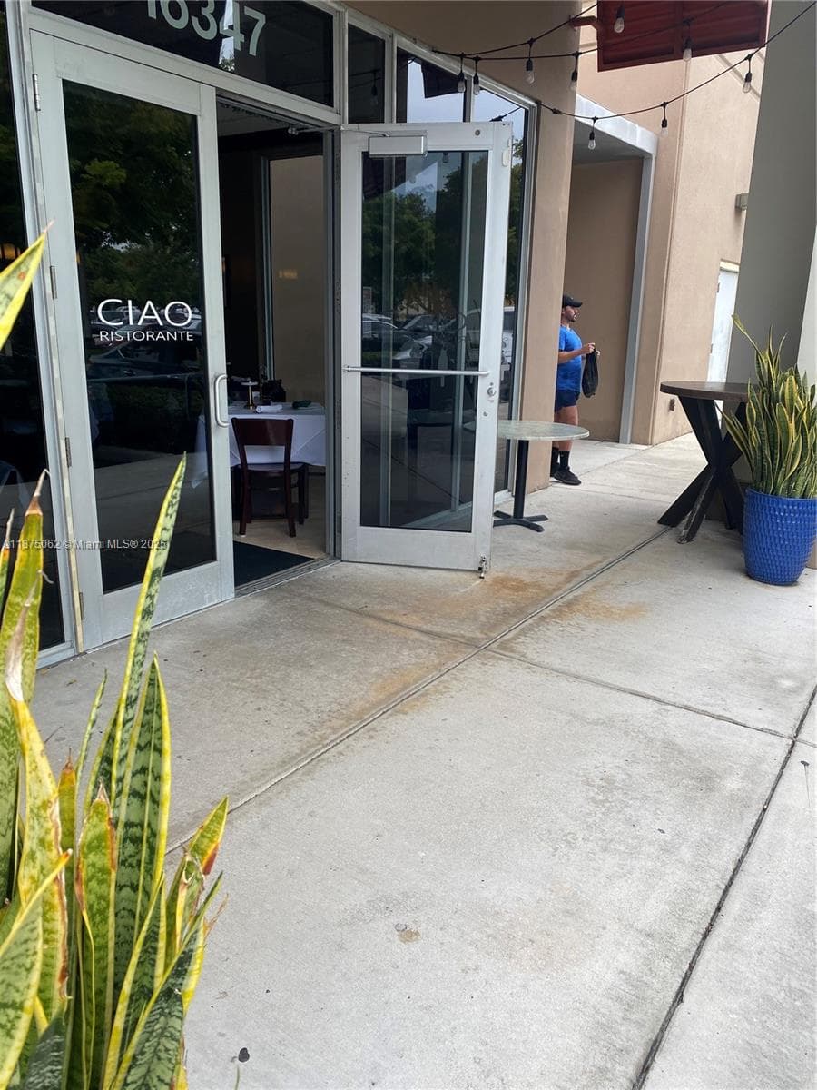 Turnkey Italian Restaurant with Prime Location