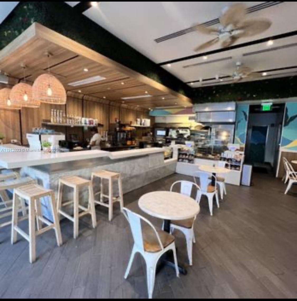 Turnkey Bakery Restaurant in a Prime Location