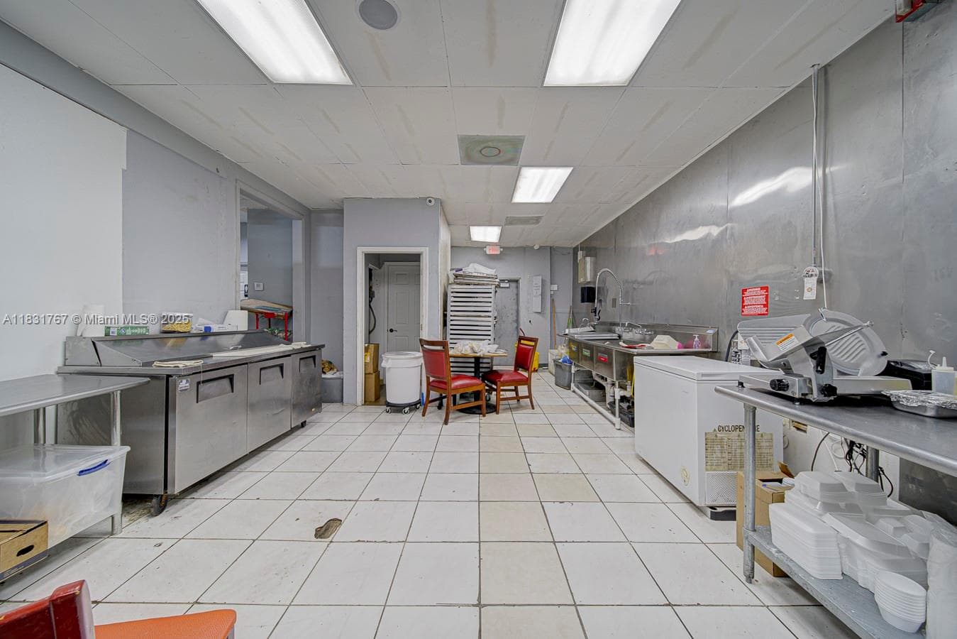 Growing Bakery with Multiple Locations