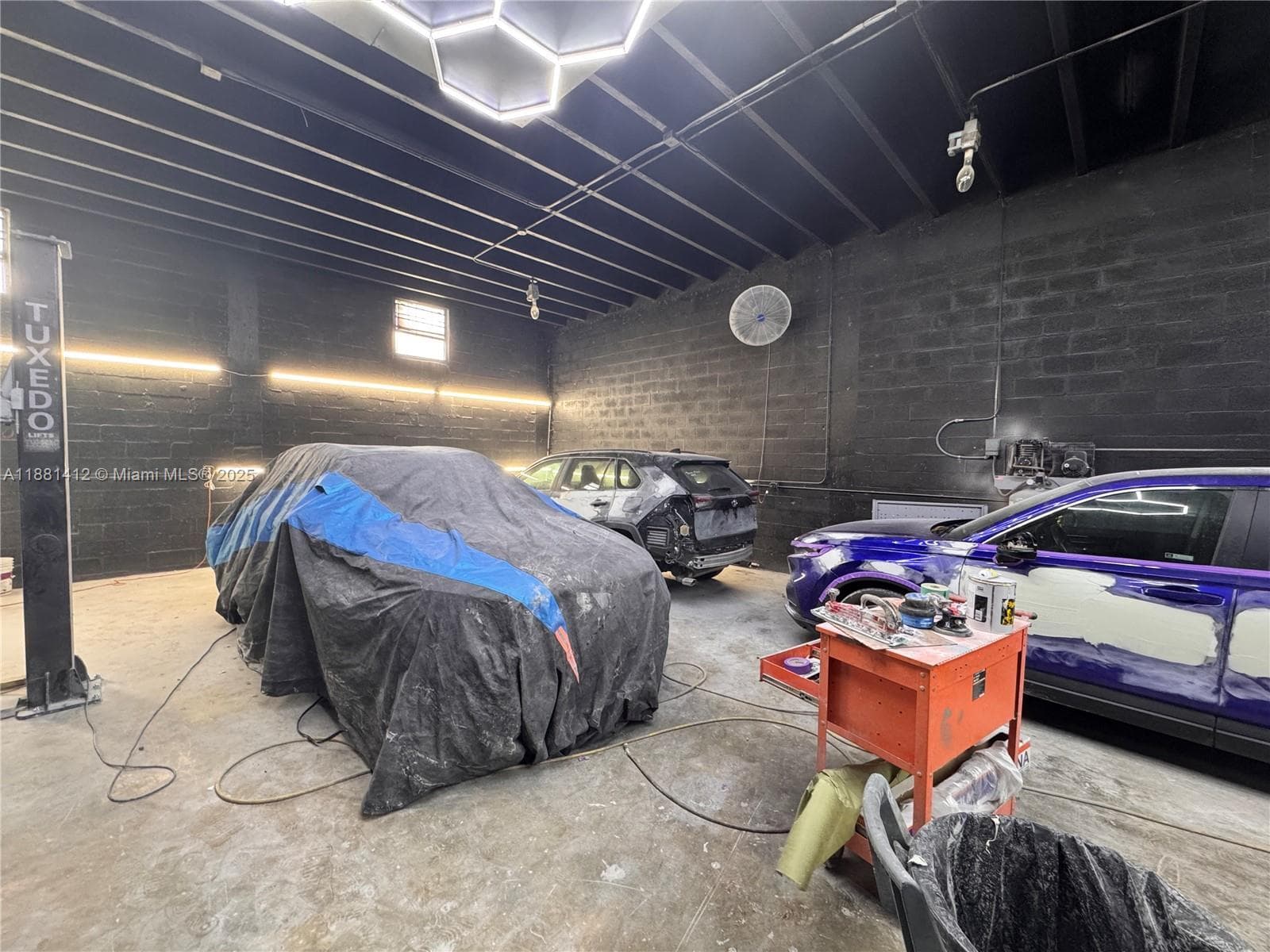 Turnkey Auto Body Shop with Prime Location