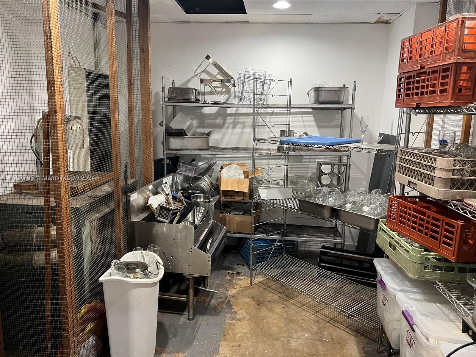 Prime Restaurant Space with Strong Catering Potential