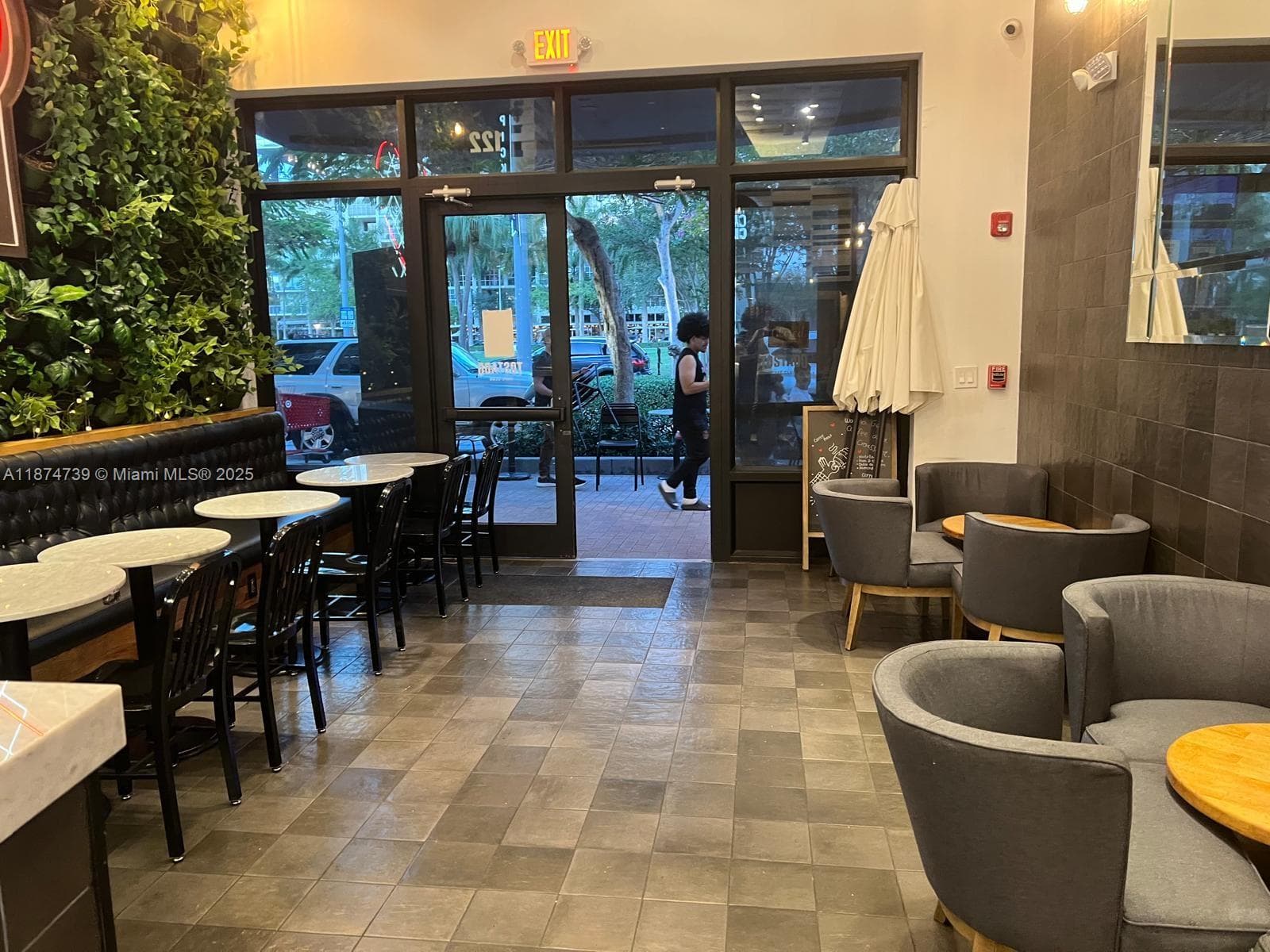 Prime Midtown Miami Restaurant Space with Favorable Lease