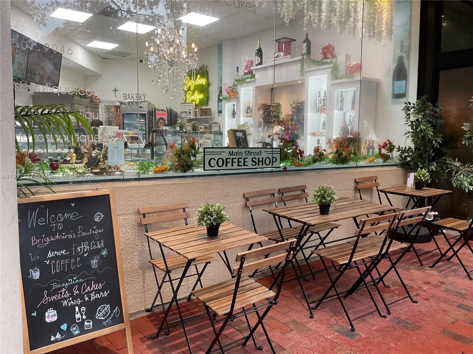 Thriving Brazilian Dessert Shop with Proprietary Recipes