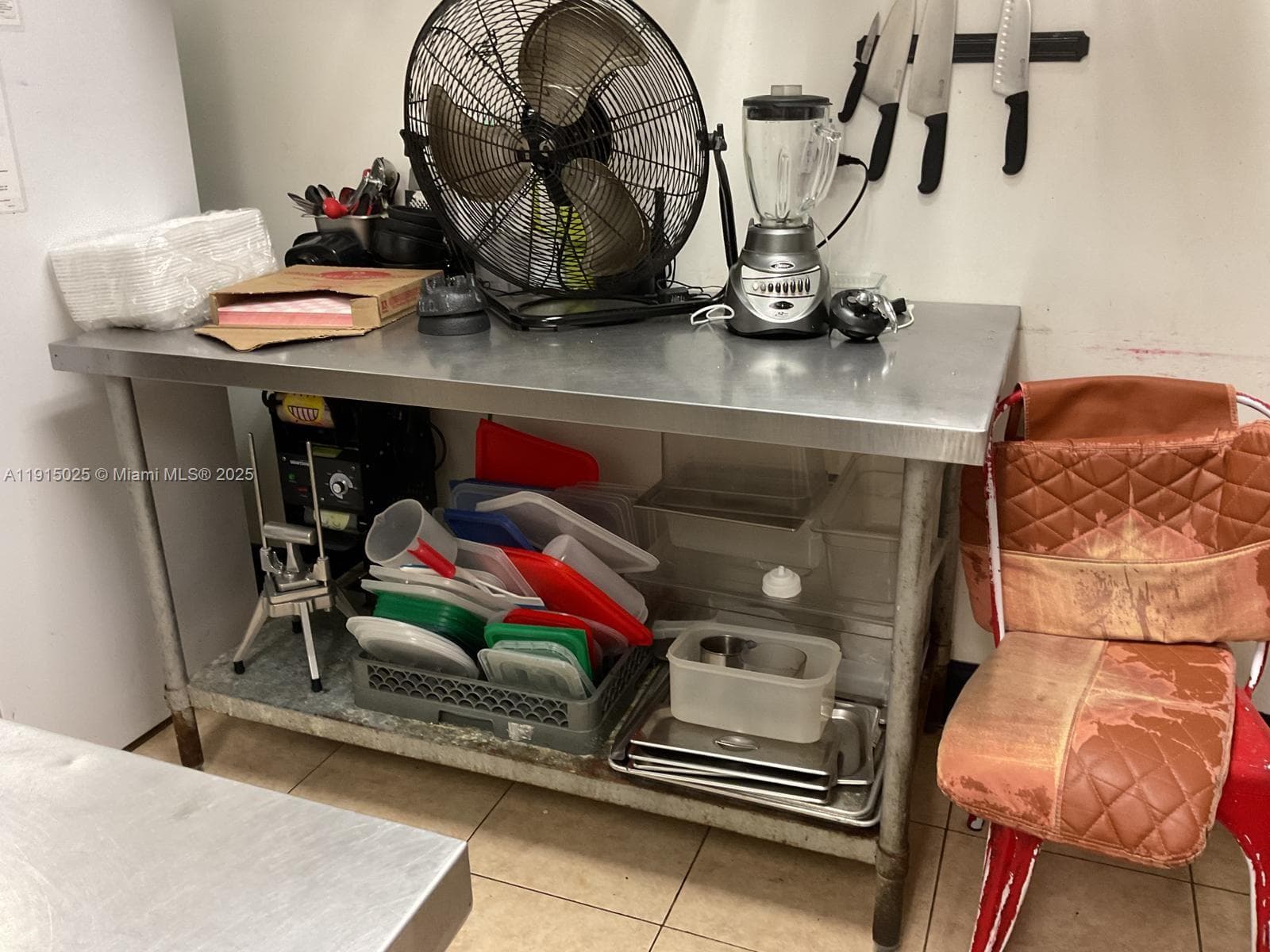 Established Taco Restaurant with a Loyal Customer Base