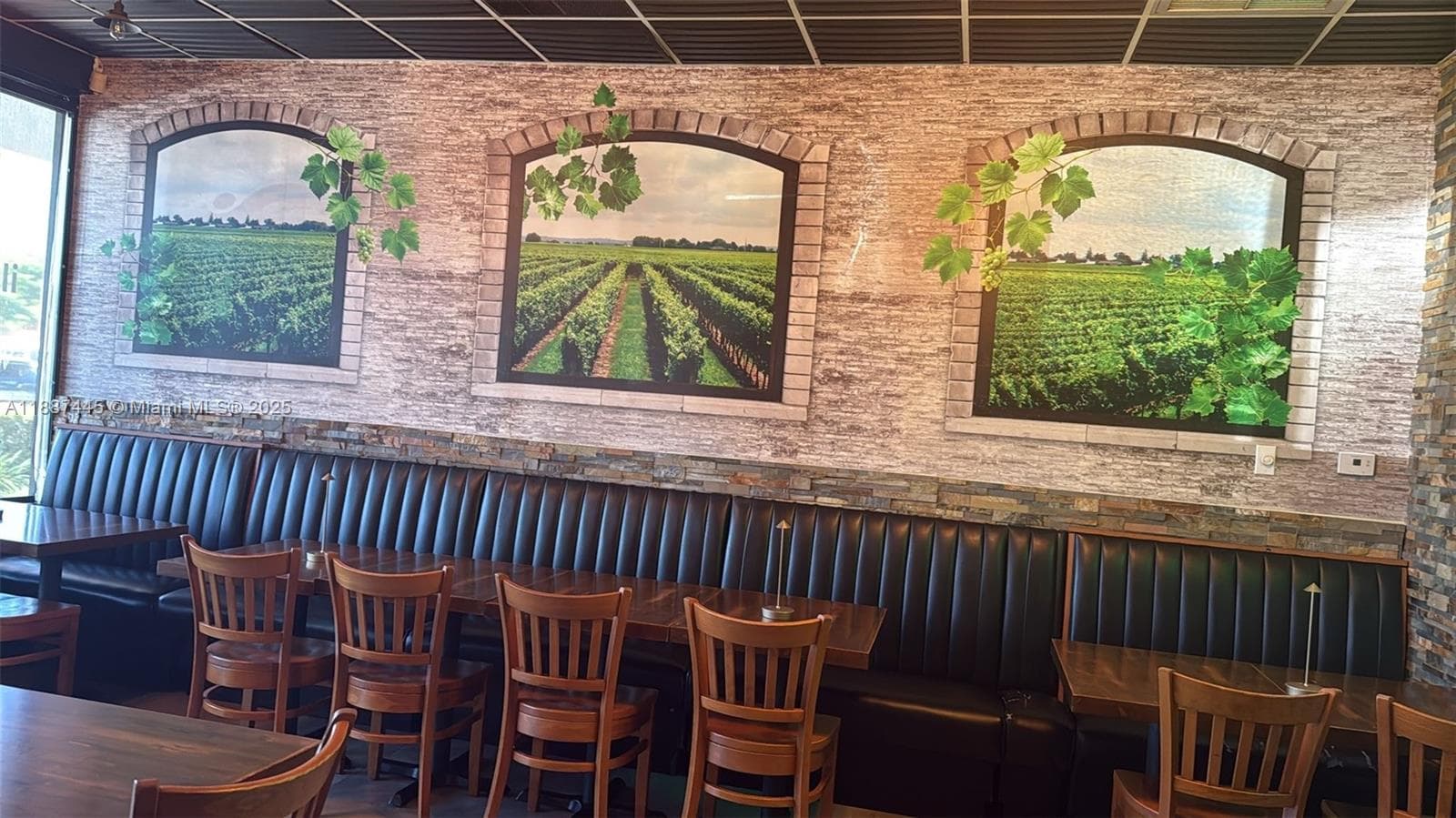 Profitable Italian Restaurant with Turnkey Operations