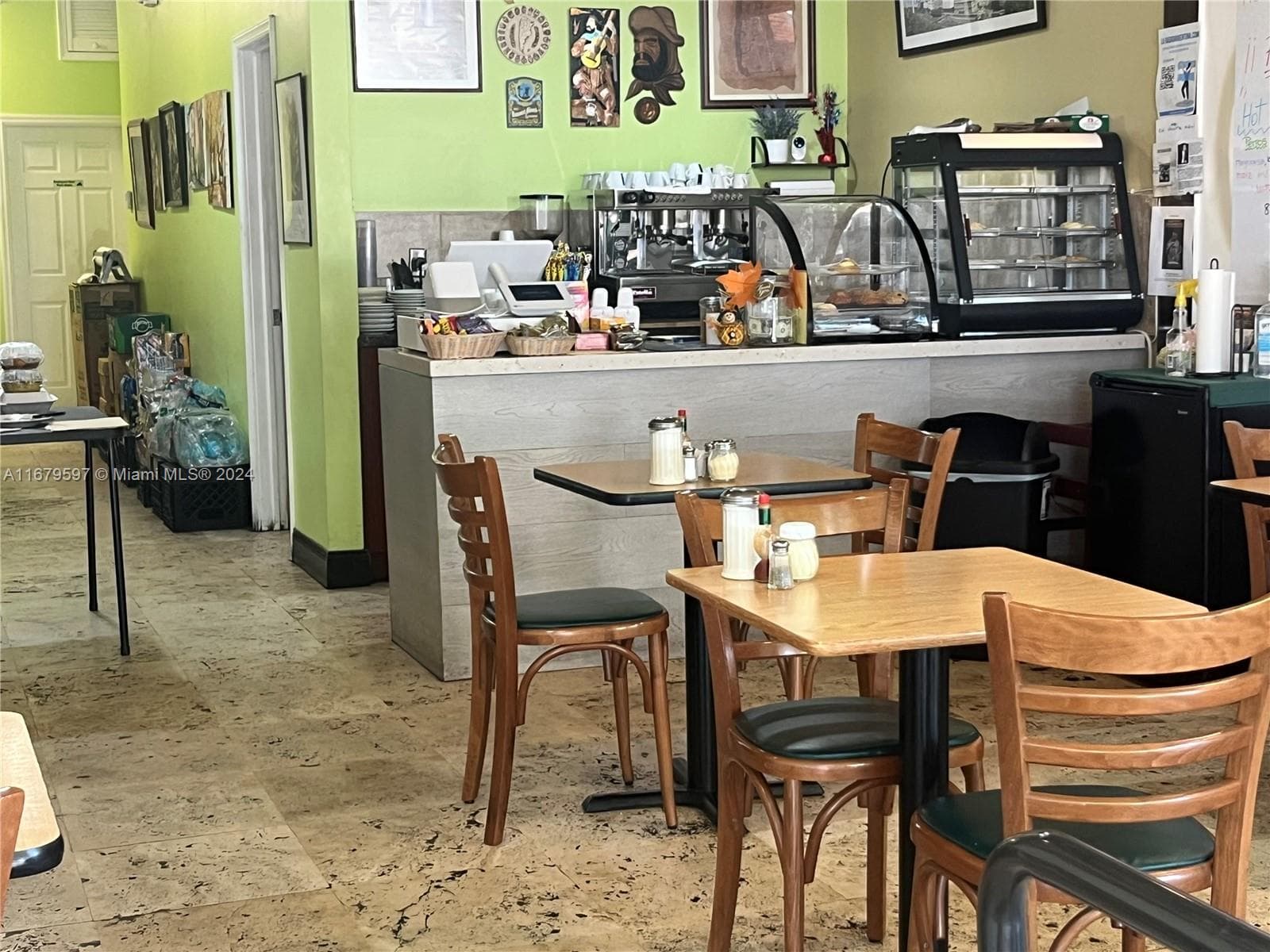 Profitable Restaurant with Turnkey Operations