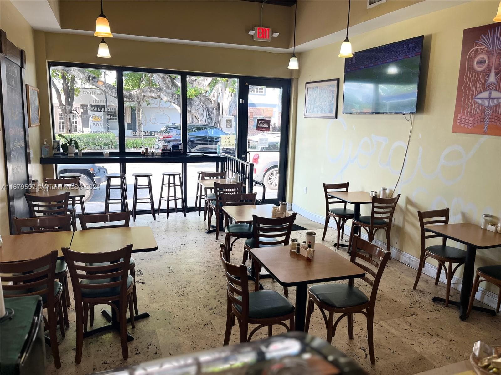 Profitable Restaurant with Turnkey Operations