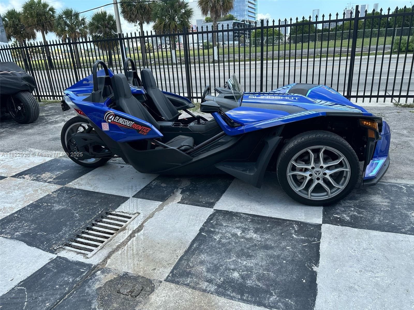 Niche Vehicle Rental Agency with Strong Digital Presence