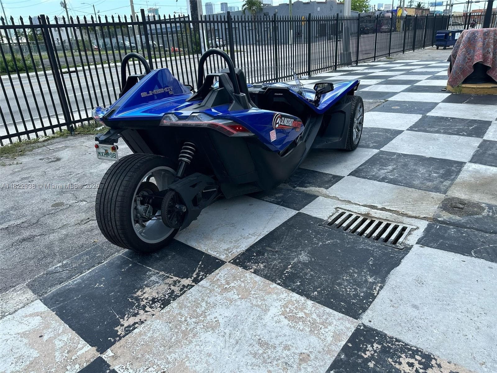 Niche Vehicle Rental Agency with Strong Digital Presence