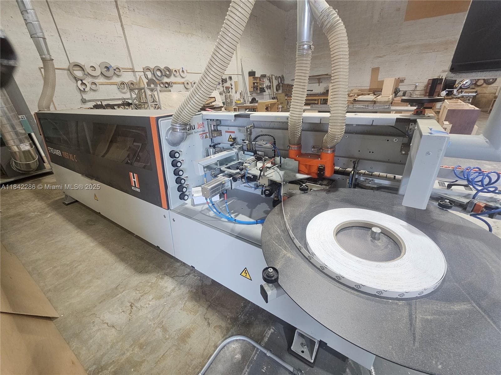 Turnkey Kitchen Cabinet Manufacturer with Stable Cash Flow