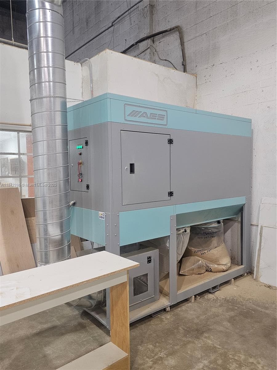 Turnkey Kitchen Cabinet Manufacturer with Stable Cash Flow