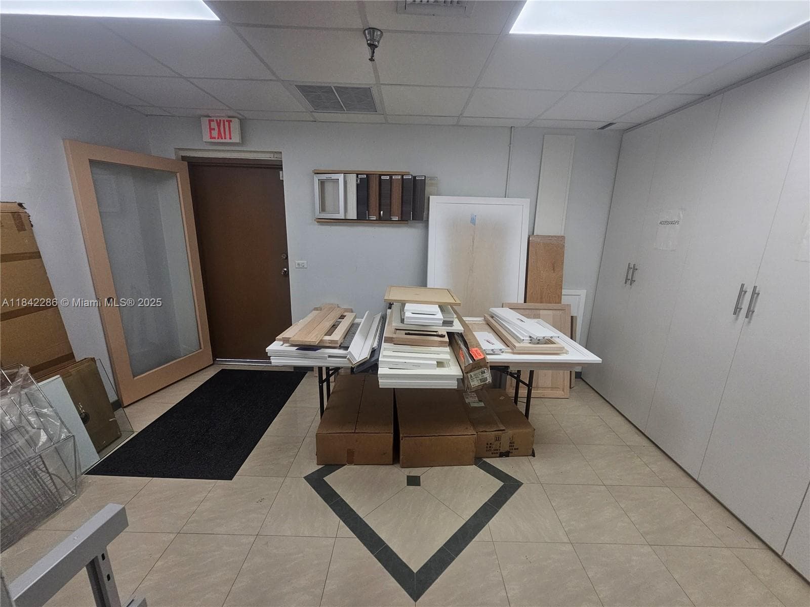 Turnkey Kitchen Cabinet Manufacturer with Stable Cash Flow