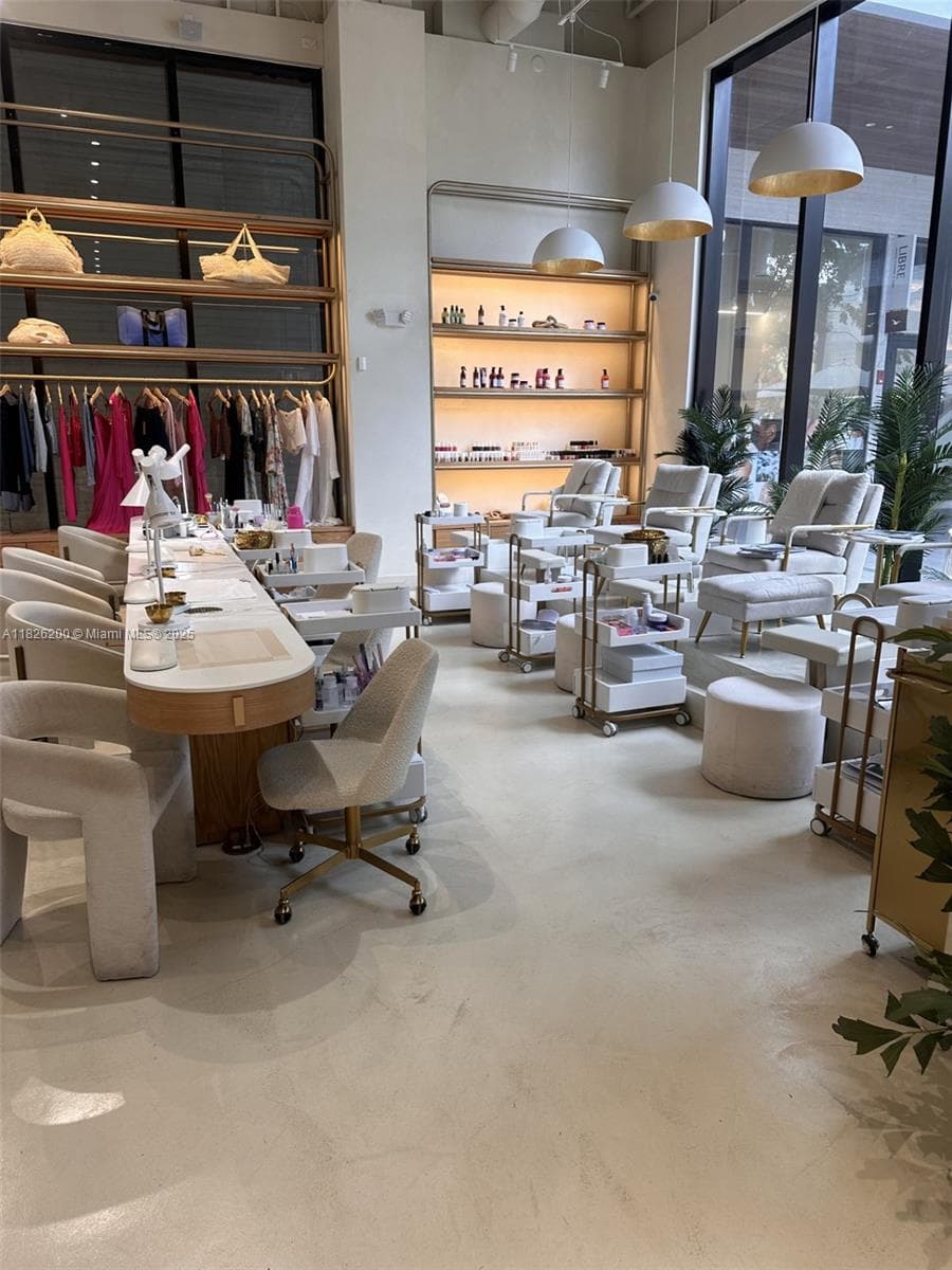 Boutique Spa and Experiential Retailer in Wynwood