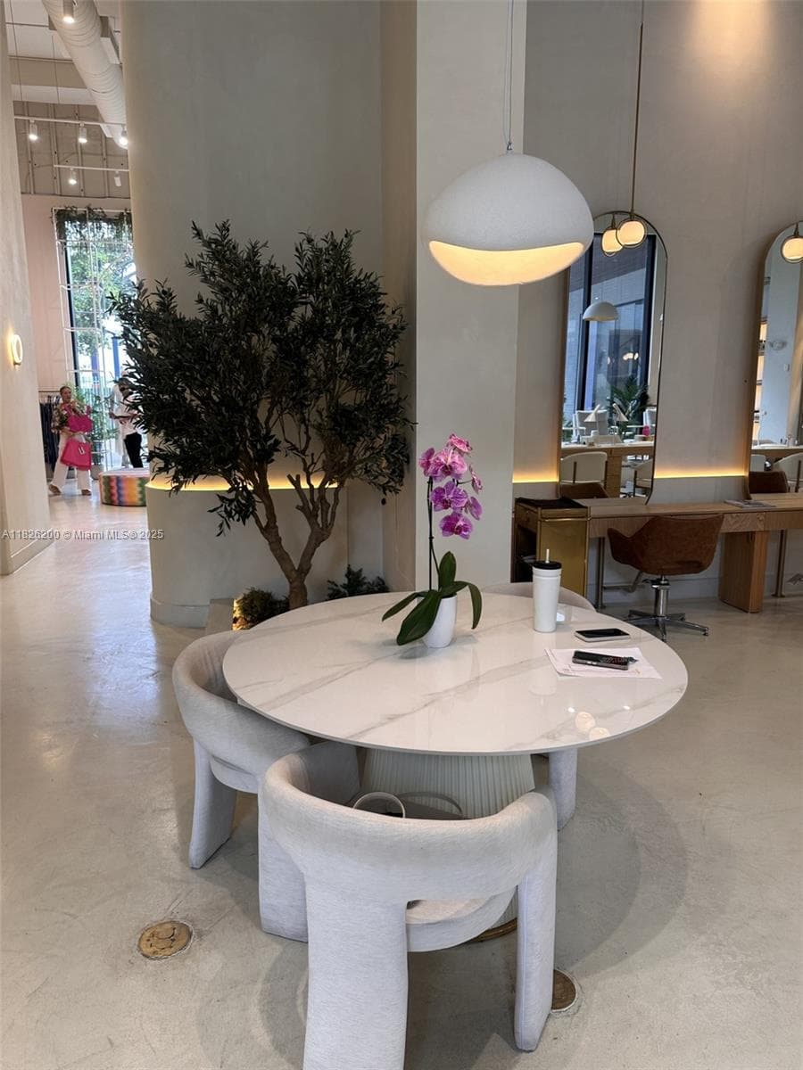 Boutique Spa and Experiential Retailer in Wynwood