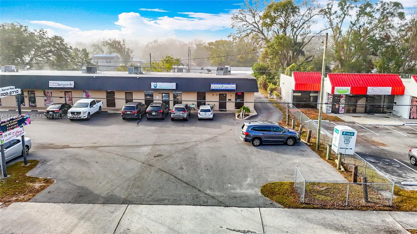 Established 24 Hour Restaurant with High Traffic Location