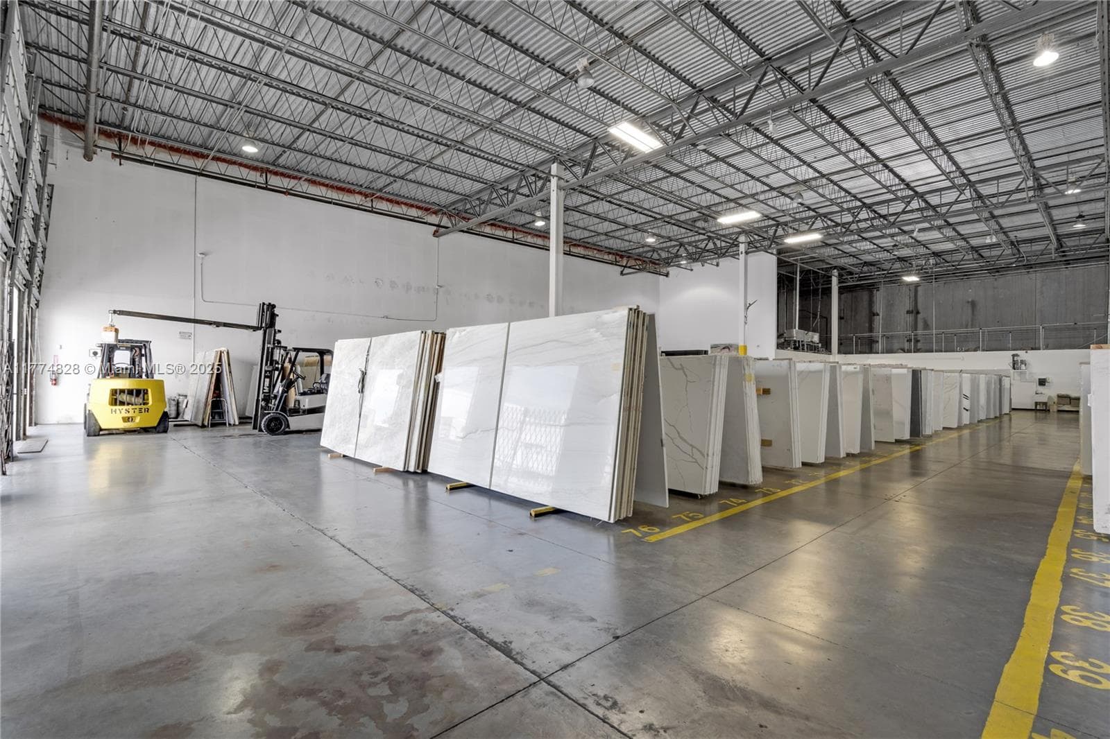 Established Stone Wholesaler with Extensive Exotic Selection