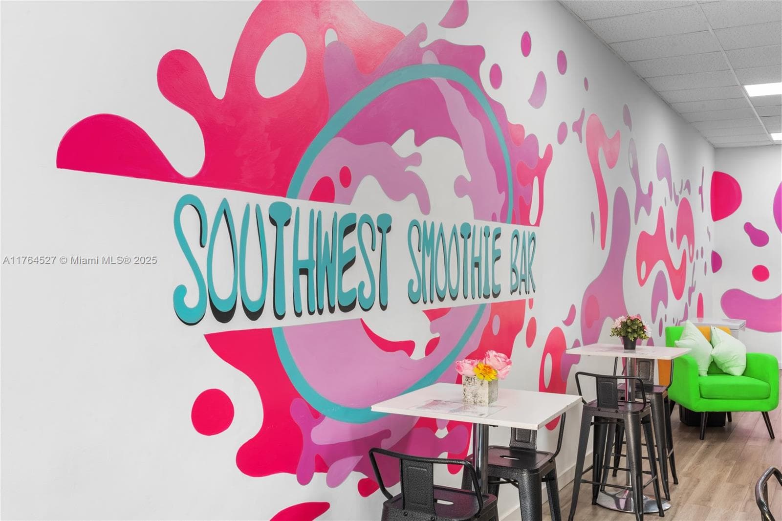 Profitable Juice Bar with Loyal Customer Base