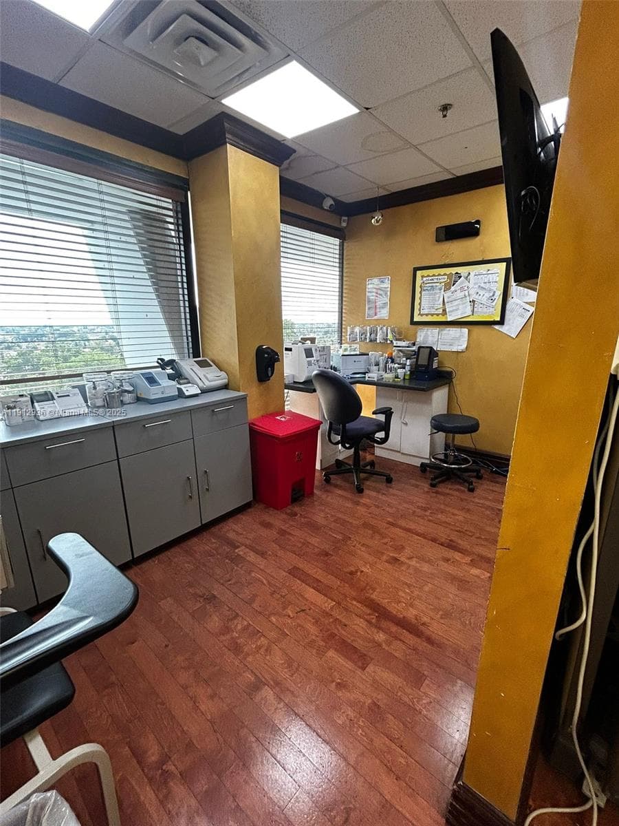 Versatile Research Office with All Inclusive Utilities