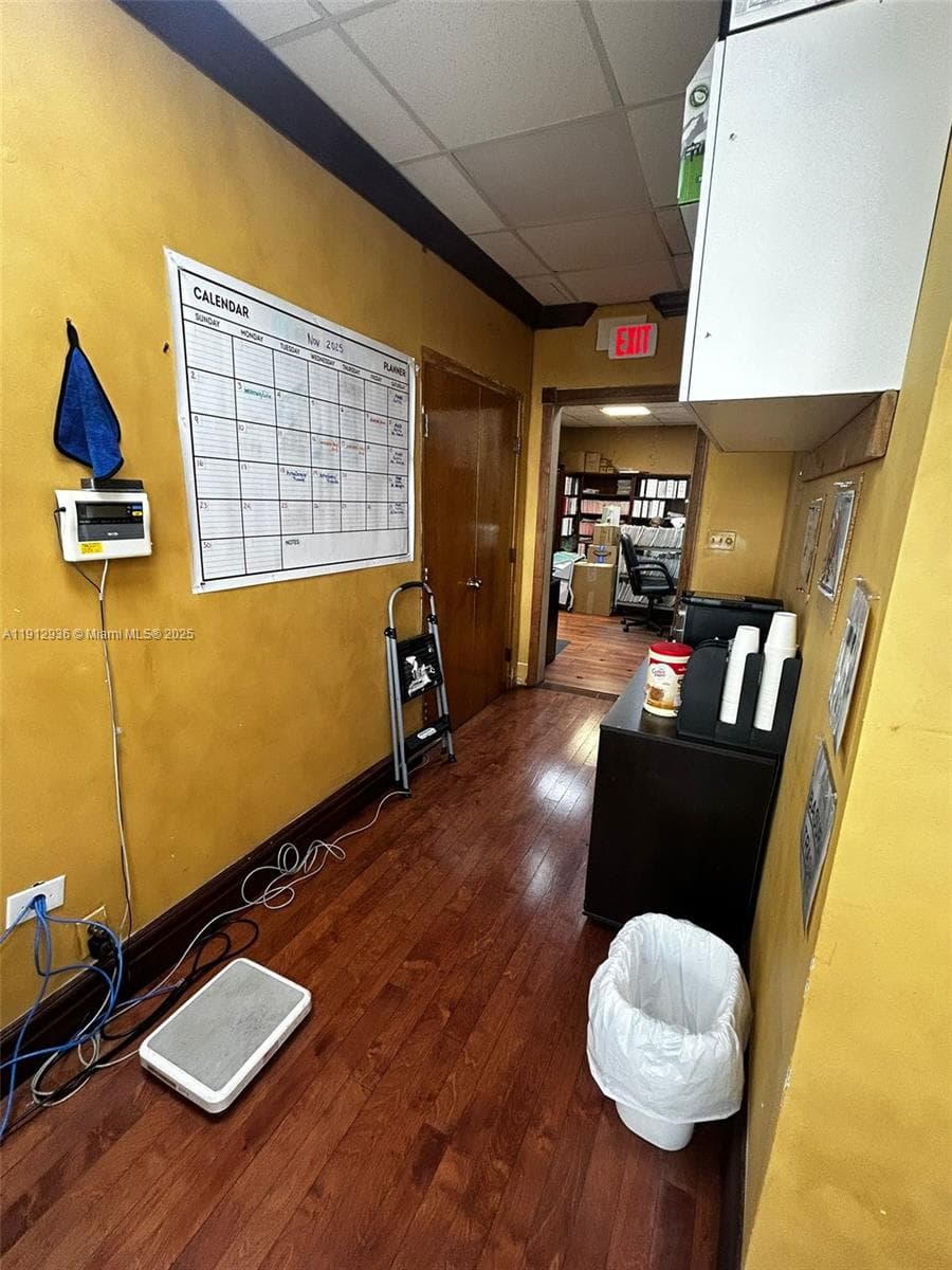 Versatile Research Office with All Inclusive Utilities