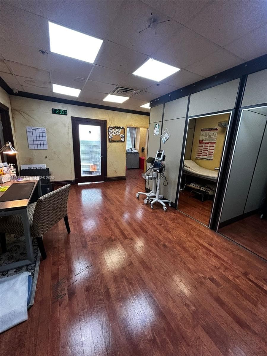 Versatile Research Office with All Inclusive Utilities