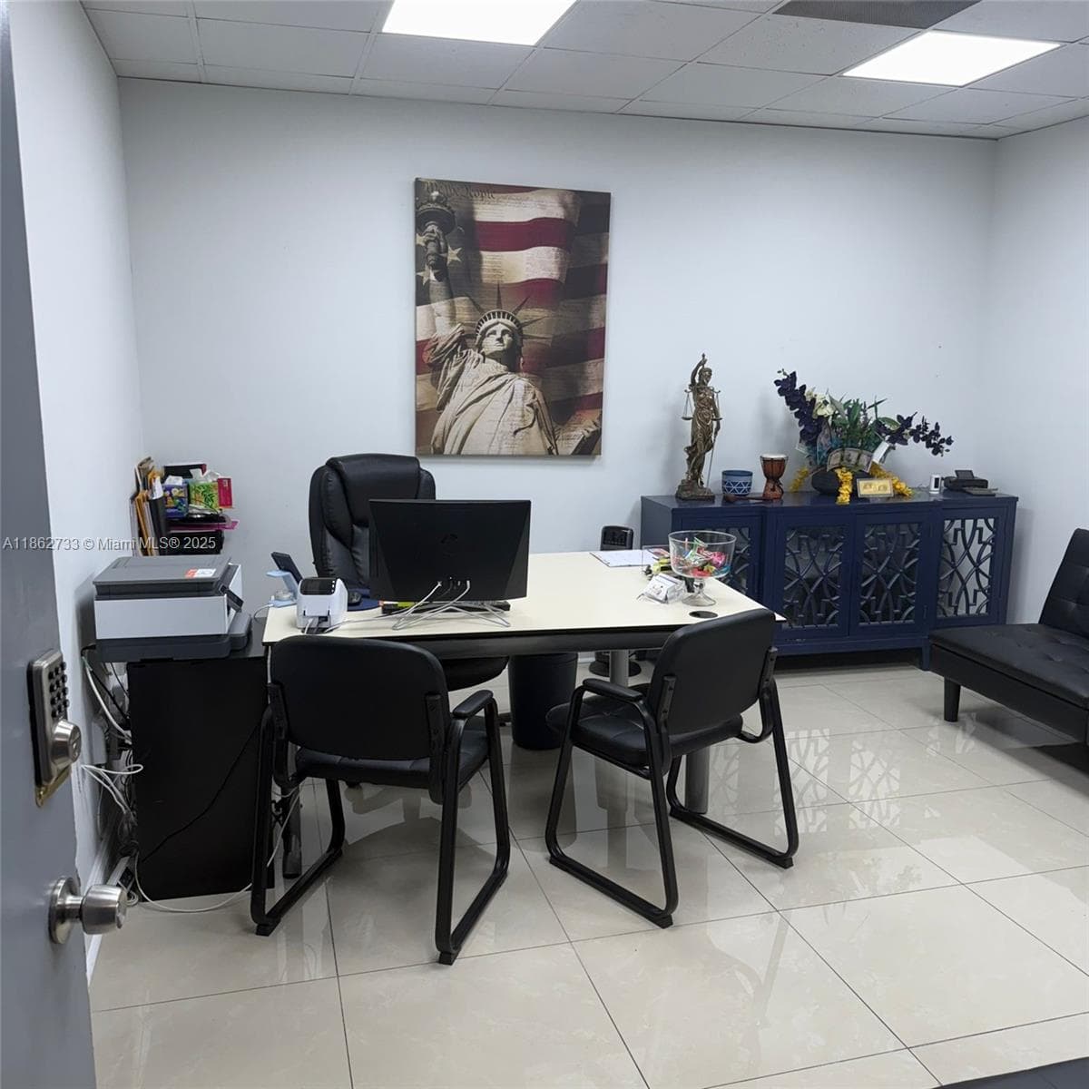 Prime Office Space for Lease