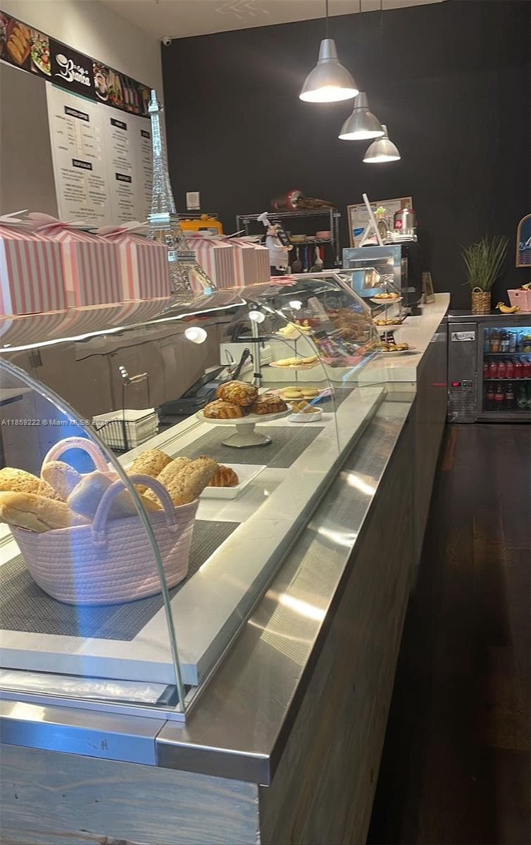Thriving Bakery and Coffee Shop with Strong Local Presence