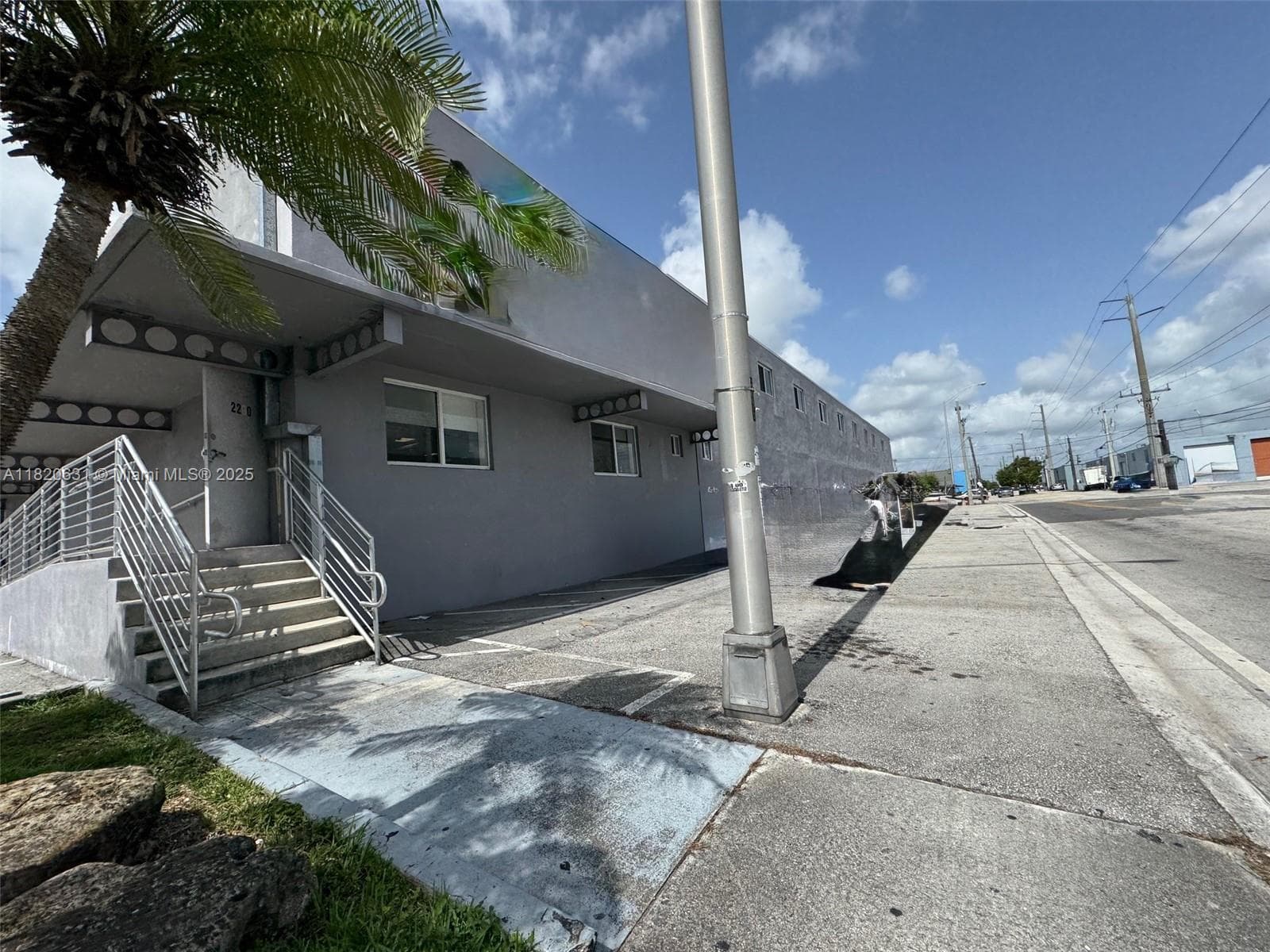 Profitable Window Treatment Manufacturer with Turnkey Operations