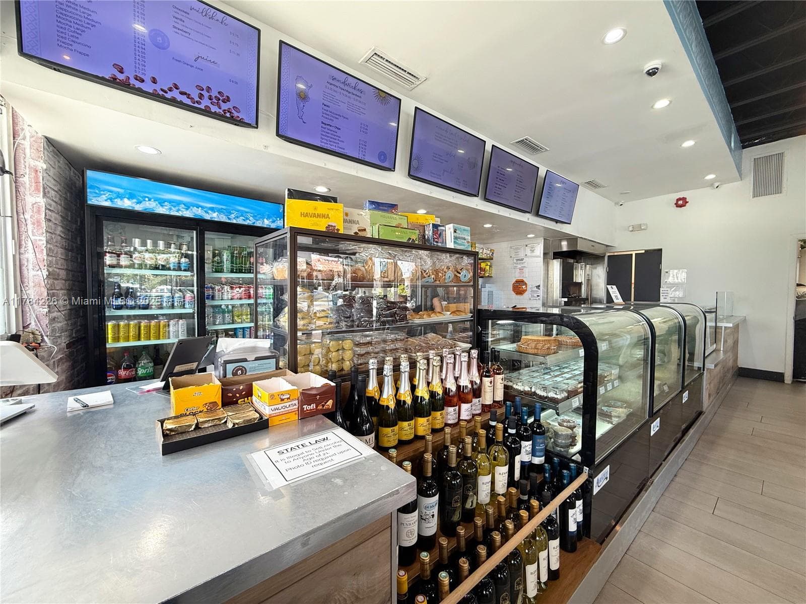 Turnkey Restaurant with Prime Fort Lauderdale Location