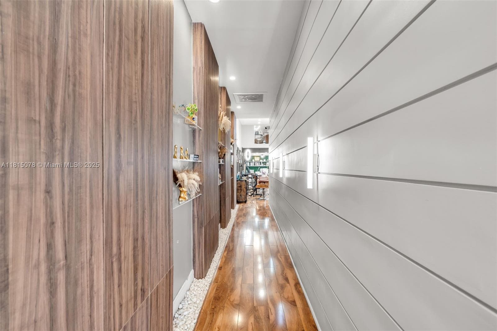 Premier Luxury Beauty Salon with Turnkey Operations